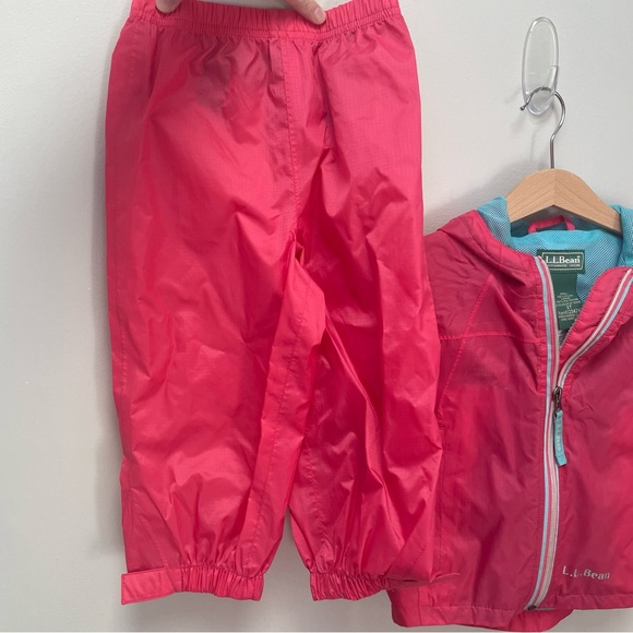L.L. Bean 3T pink hooded rain jack and rain pants "Discovery" set - Picture 5 of 11